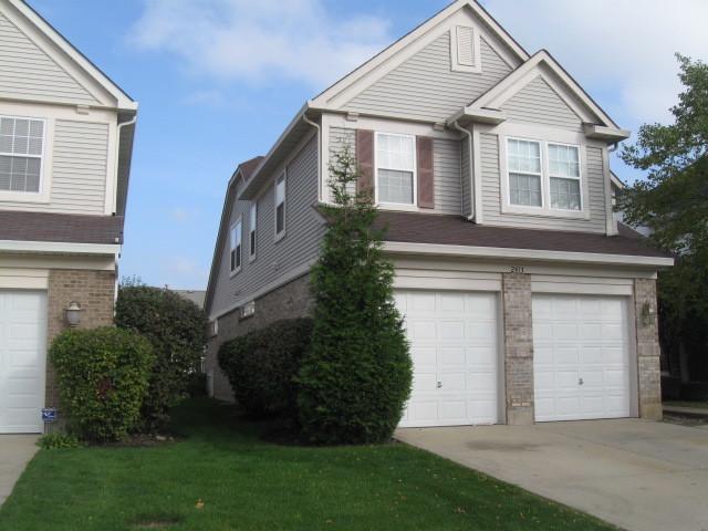 2413 Sweetbriar Ln., Westchester, IL 60154