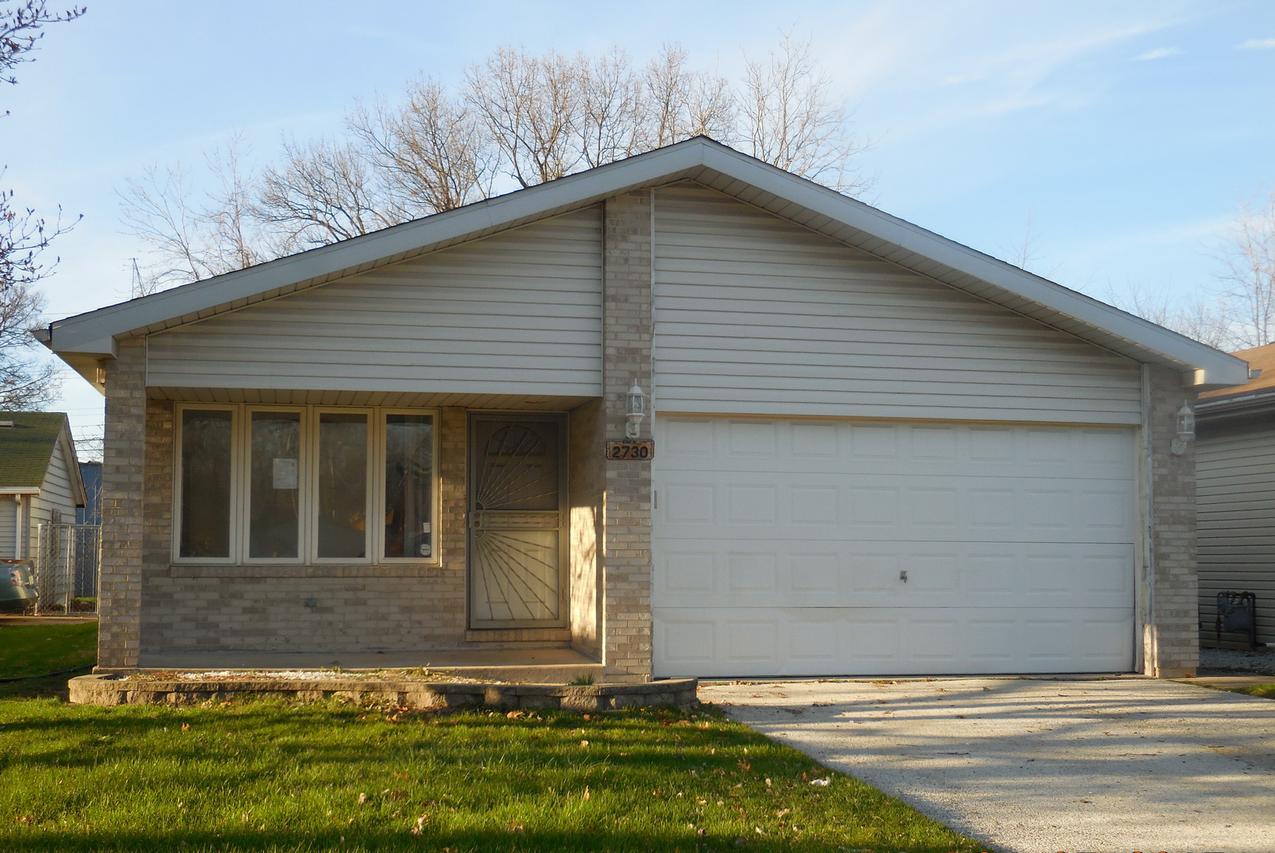 2730 E Goodrich Ave., Burnham, IL 60633
