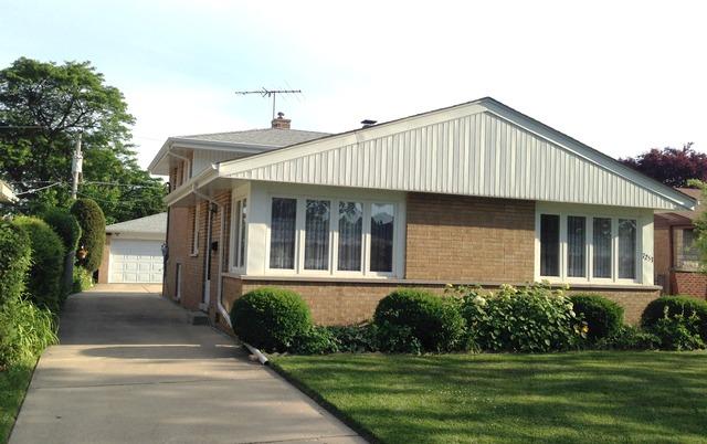 7253 W Breen St., Niles, IL 60714