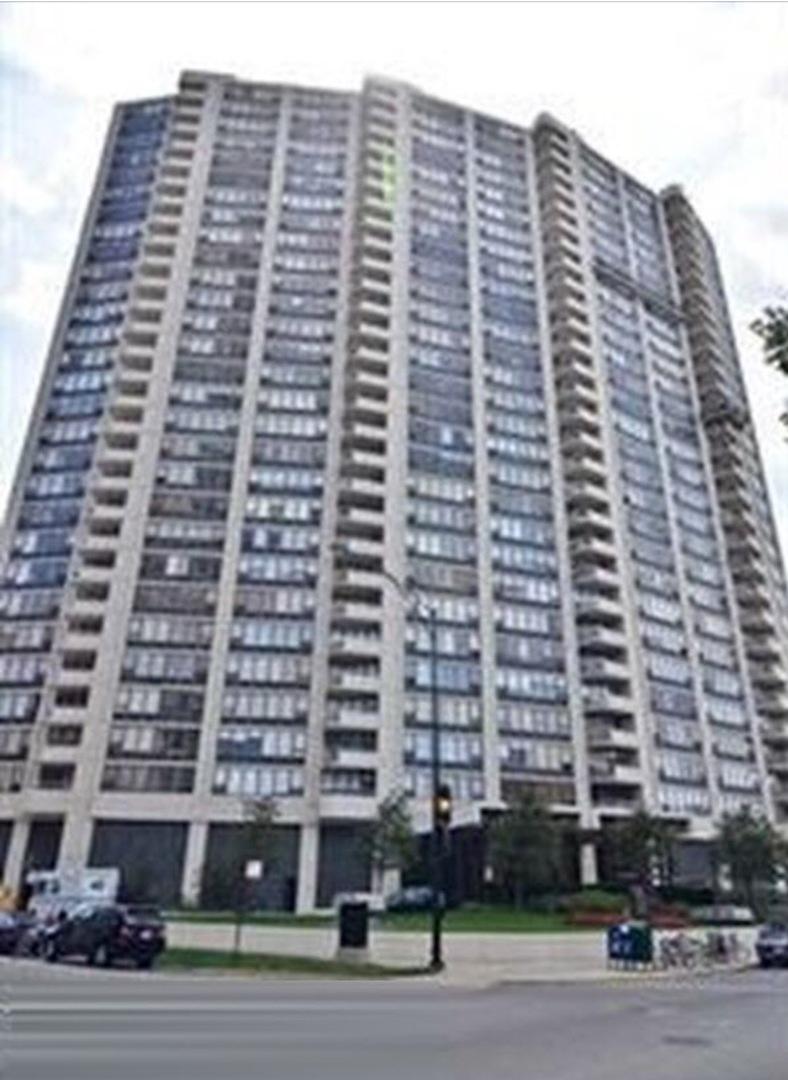 3930 N Pine Grove Ave. #1709, Chicago, IL 60613