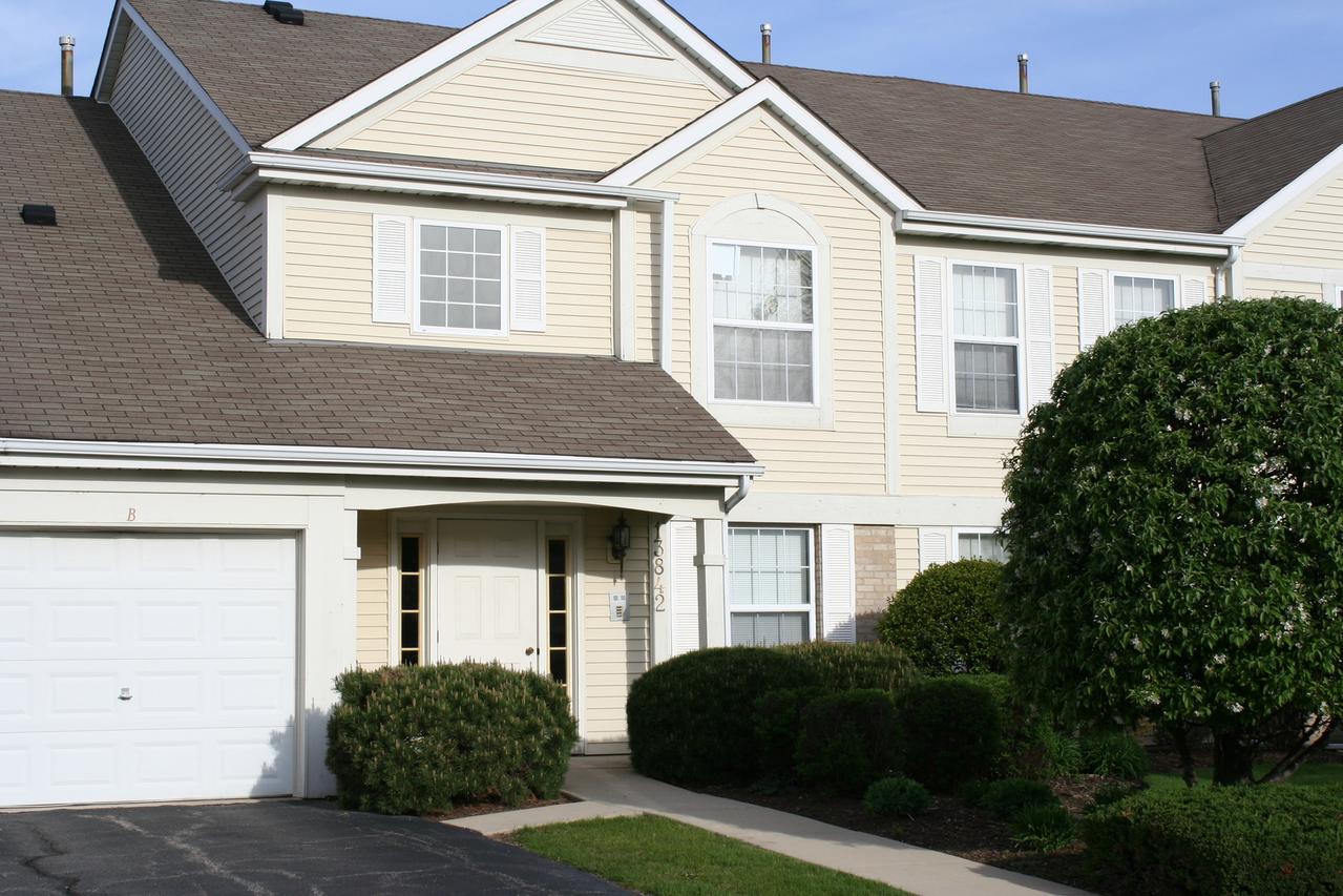 13842 S Bristlecone Ln. #C, Plainfield, IL 60544