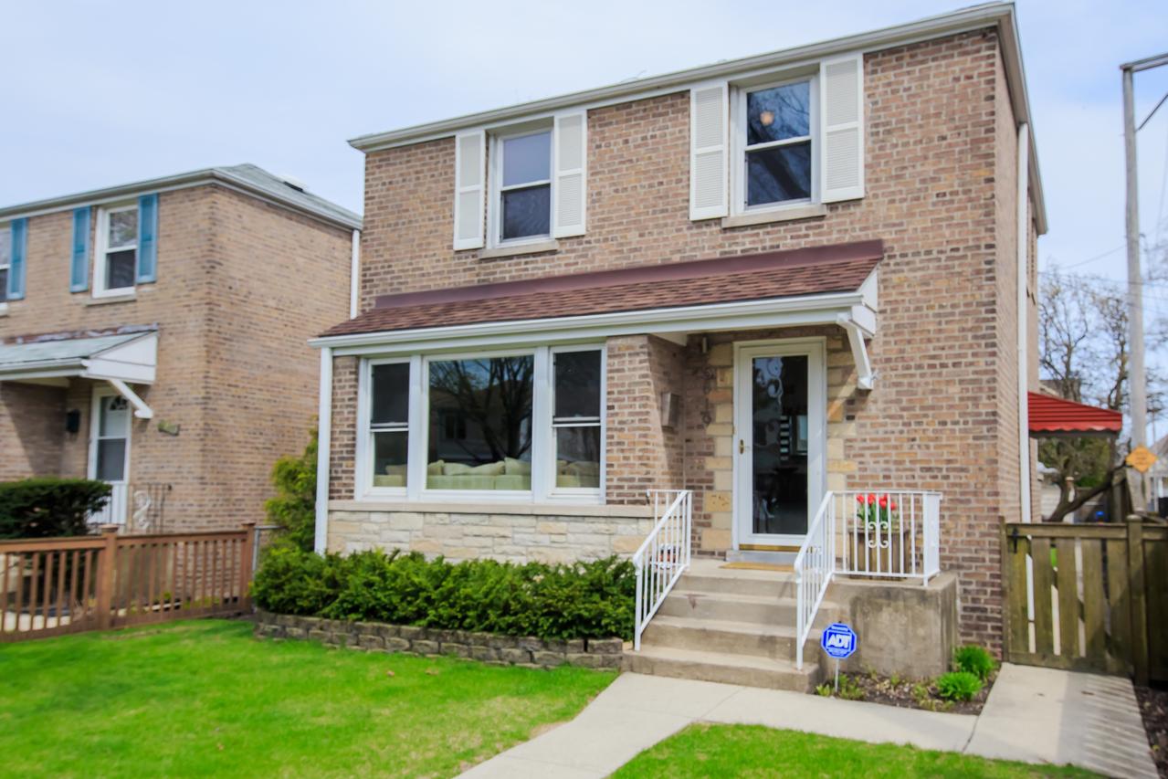 5819 N Hermitage Ave., Chicago, IL 60660