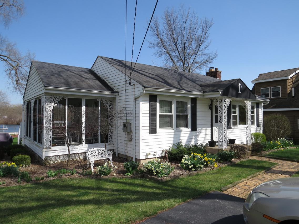 40161 N Circle Ave., Antioch, IL 60002