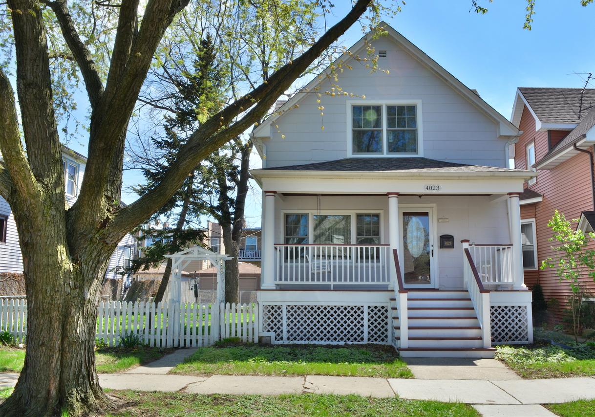 4023 W Eddy St., Chicago, IL 60641