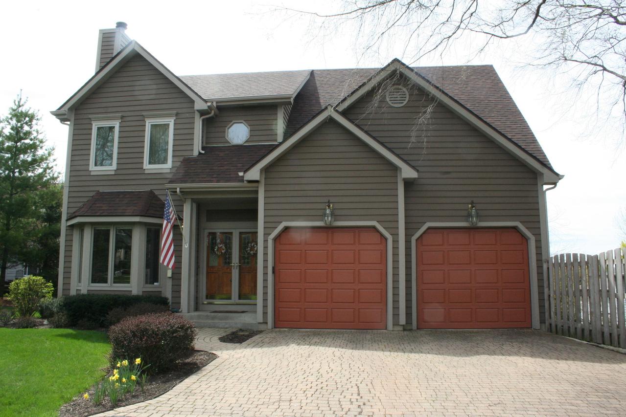 815 Wauconda Rd., Wauconda, IL 60084