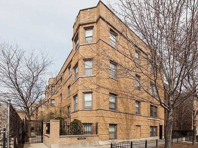 734 W Barry Ave. #2S, Chicago, IL 60657