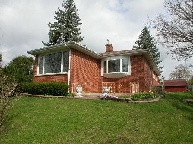 18611 W Country Ln., Grayslake, IL 60030