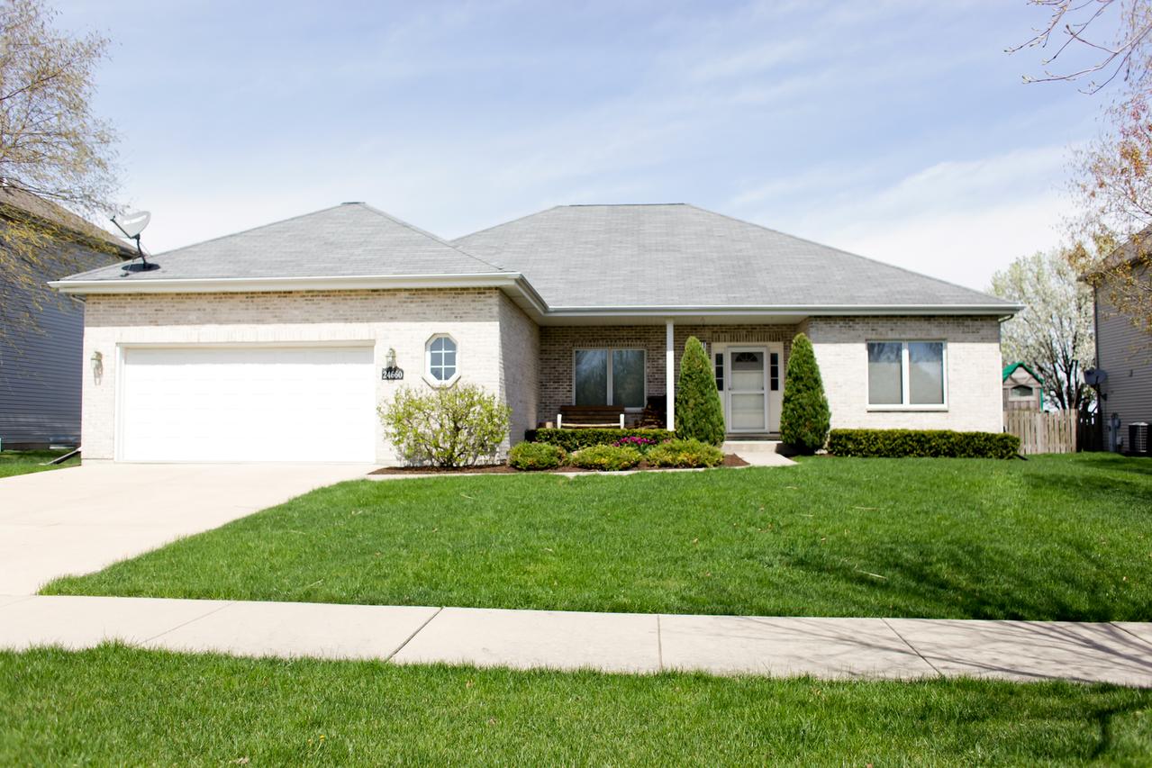 24660 Hanover Ct., Plainfield, IL 60585