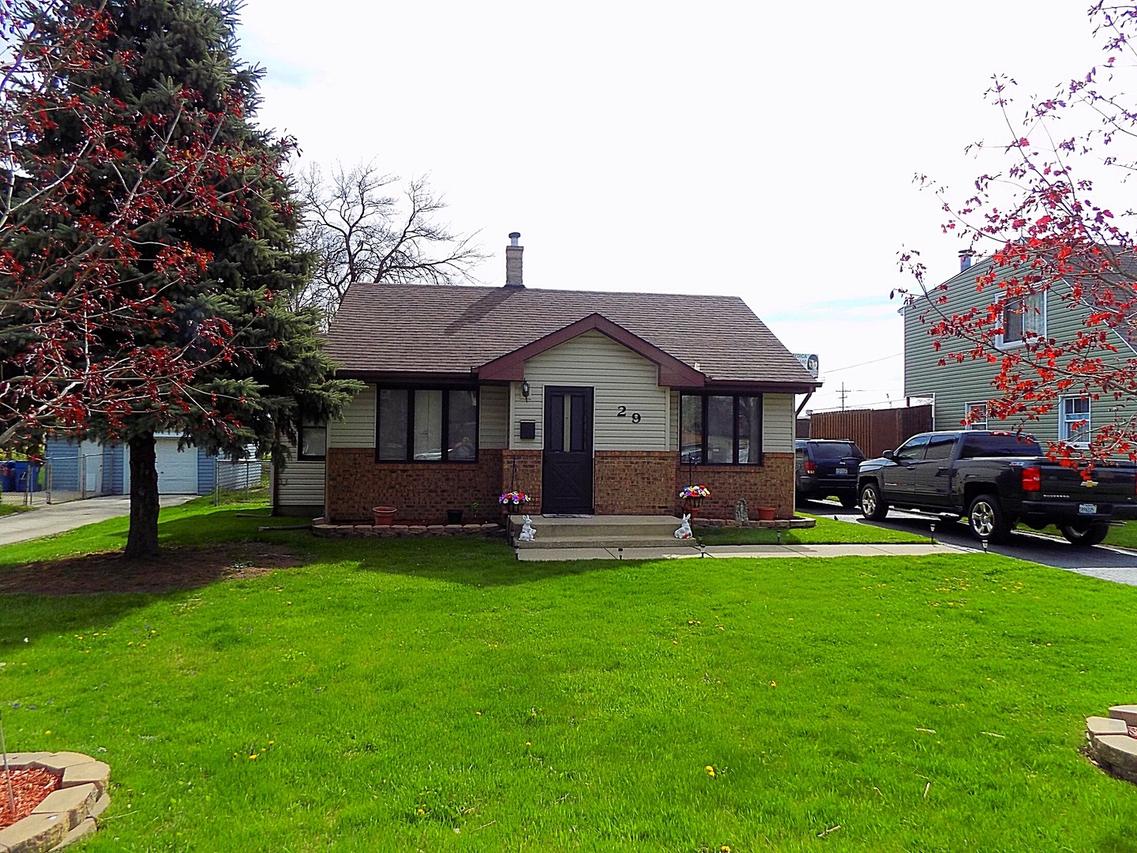 29 Edwards Ave., Northlake, IL 60164