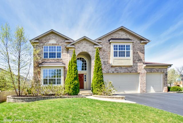 2 Glenview Ct., Bolingbrook, IL 60490