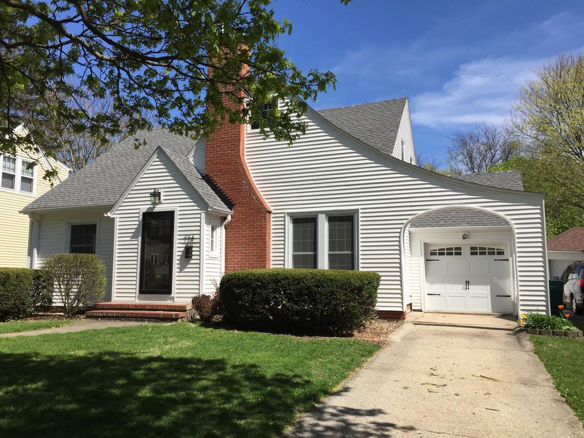 724 S 3rd St., Dekalb, IL 60115