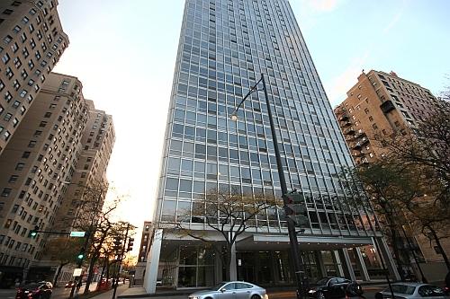 2400 N Lakeview Ave. #716, Chicago, IL 60614