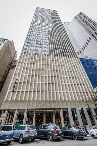 100 E Walton St. #17G, Chicago, IL 60611