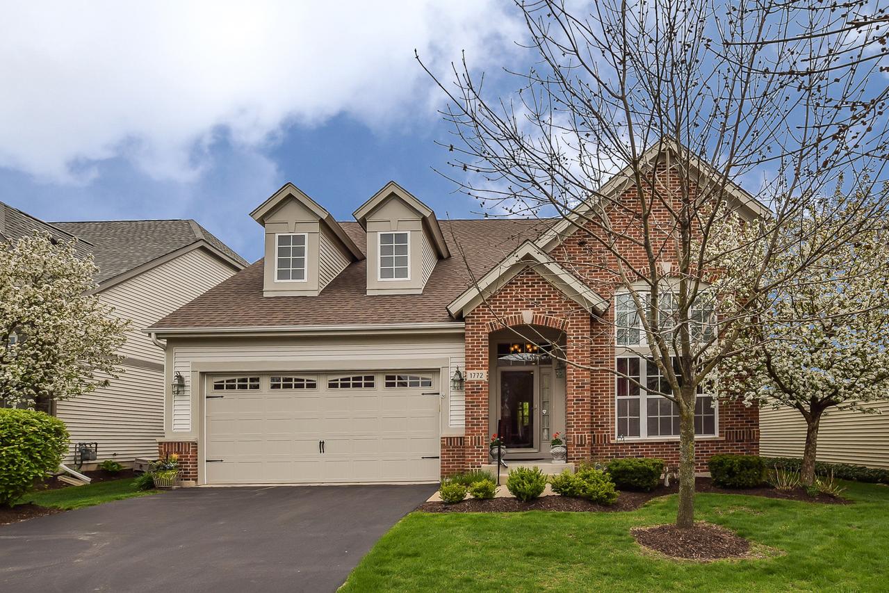 1772 Briarheath Dr., Aurora, IL 60505