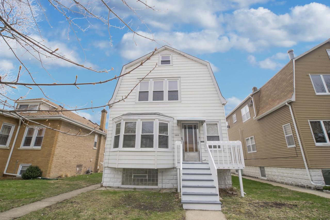 5905 W Eastwood Ave., Chicago, IL 60630