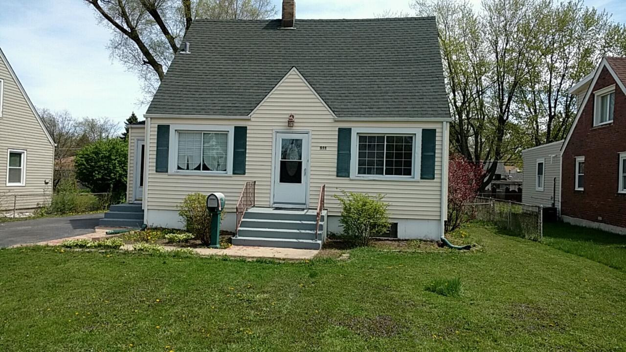 111 S Caryl Ave., Northlake, IL 60164