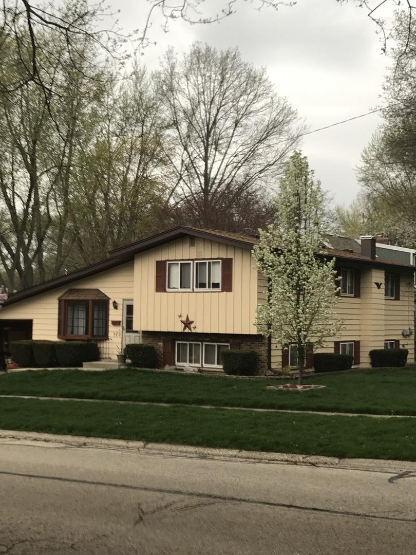 500 Webster St., Algonquin, IL 60102