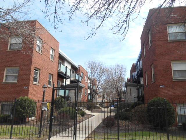 7527 N Damen Ave. #O1, Chicago, IL 60645