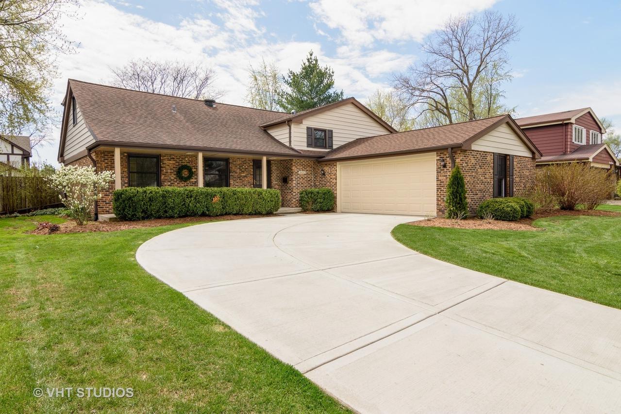 803 E Burr Oak Dr., Arlington Heights, IL 60004