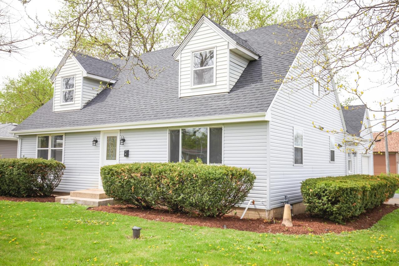 1131 Sheila Dr., Joliet, IL 60435
