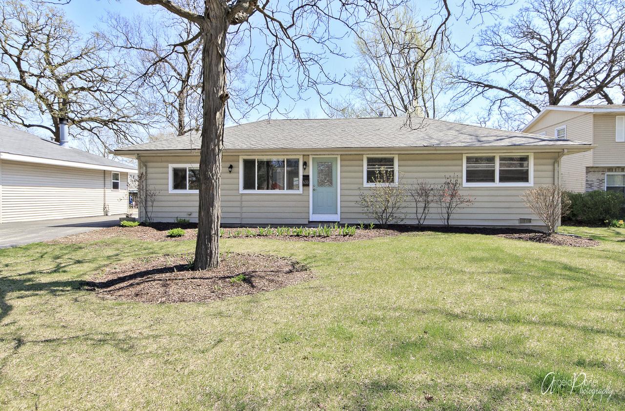 633 N Lake St., Grayslake, IL 60030