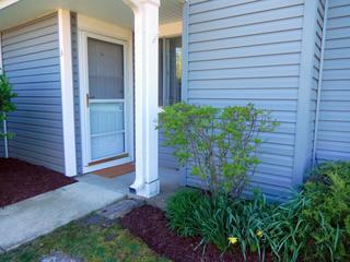 2450 Brunswick Cir. #A, Woodridge, IL 60517