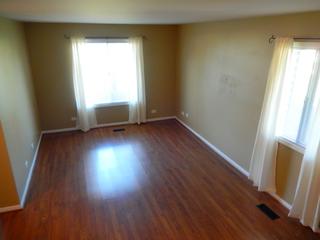 2450 Brunswick Cir. #A, Woodridge, IL 60517