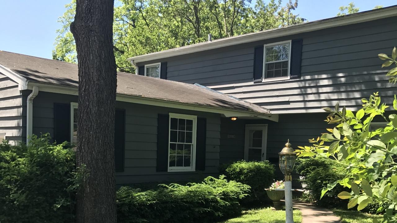 309 White Oak Dr., Naperville, IL 60540