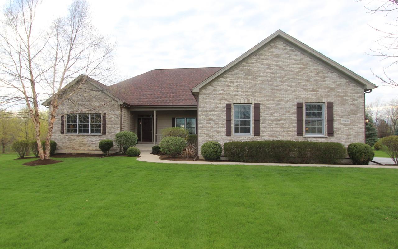 2203 Timberline Tr., Woodstock, IL 60098