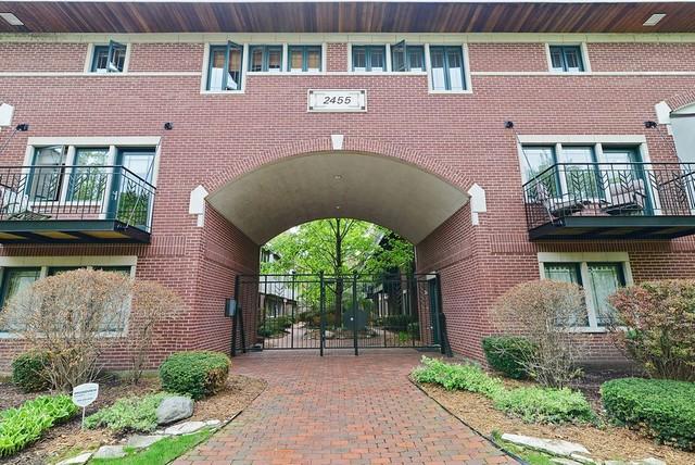 2455 W Ohio St. #14E, Chicago, IL 60612