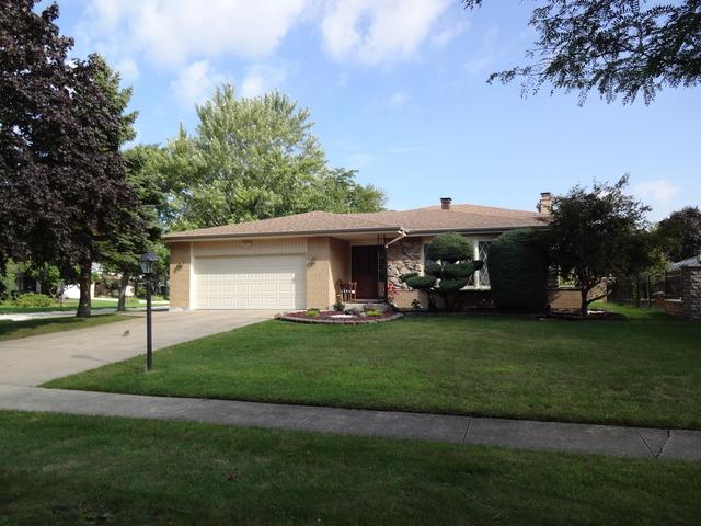 830 Chestnut Ln., Darien, IL 60561