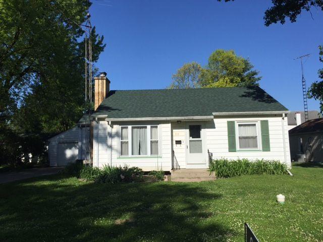 111 N Oak St., Plano, IL 60545