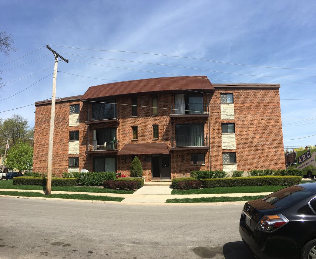 463 Alles St. #3C, Des Plaines, IL 60016