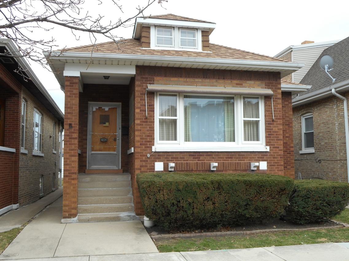 4229 N Marmora Ave., Chicago, IL 60634