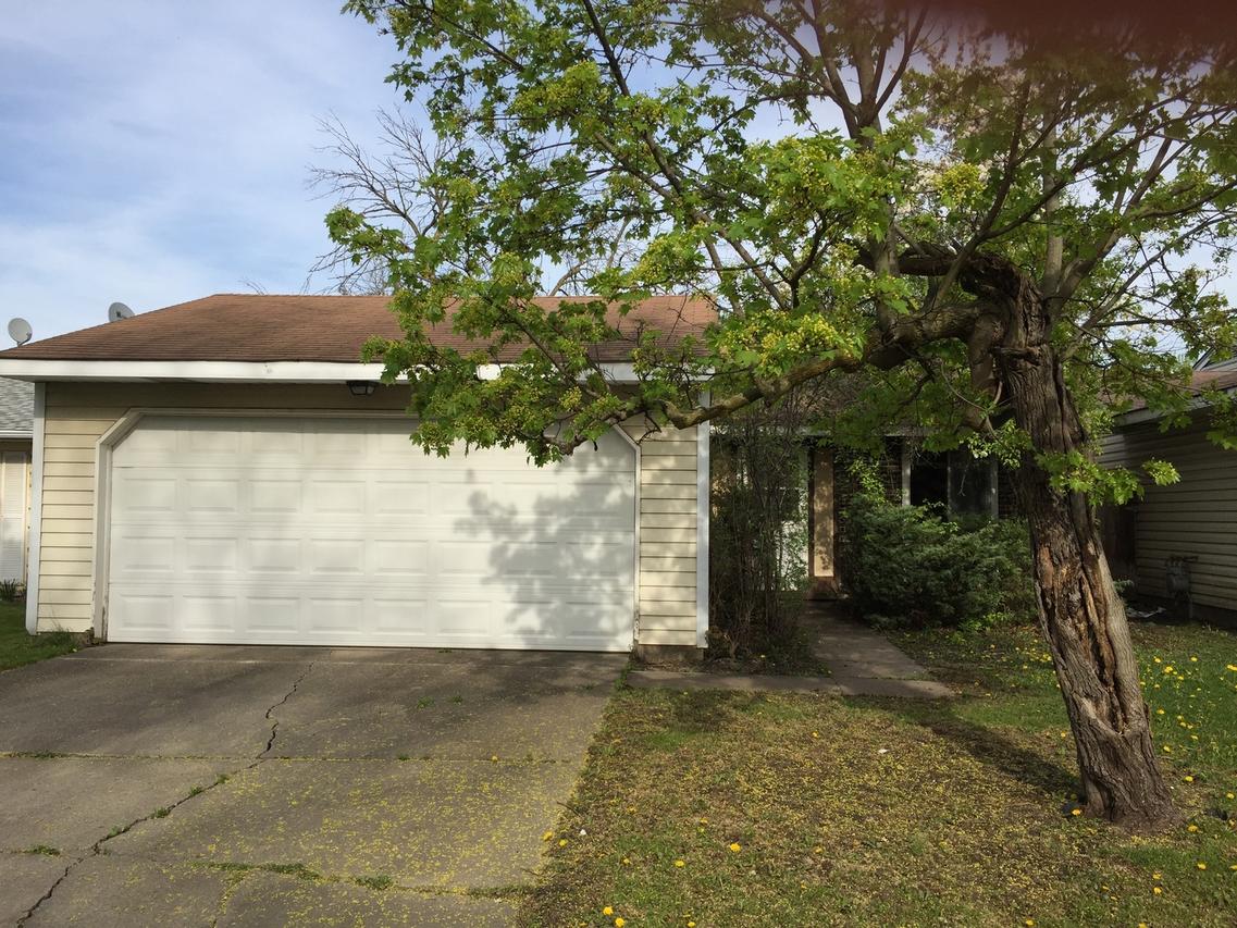 178 Highbury Dr., Elgin, IL 60120