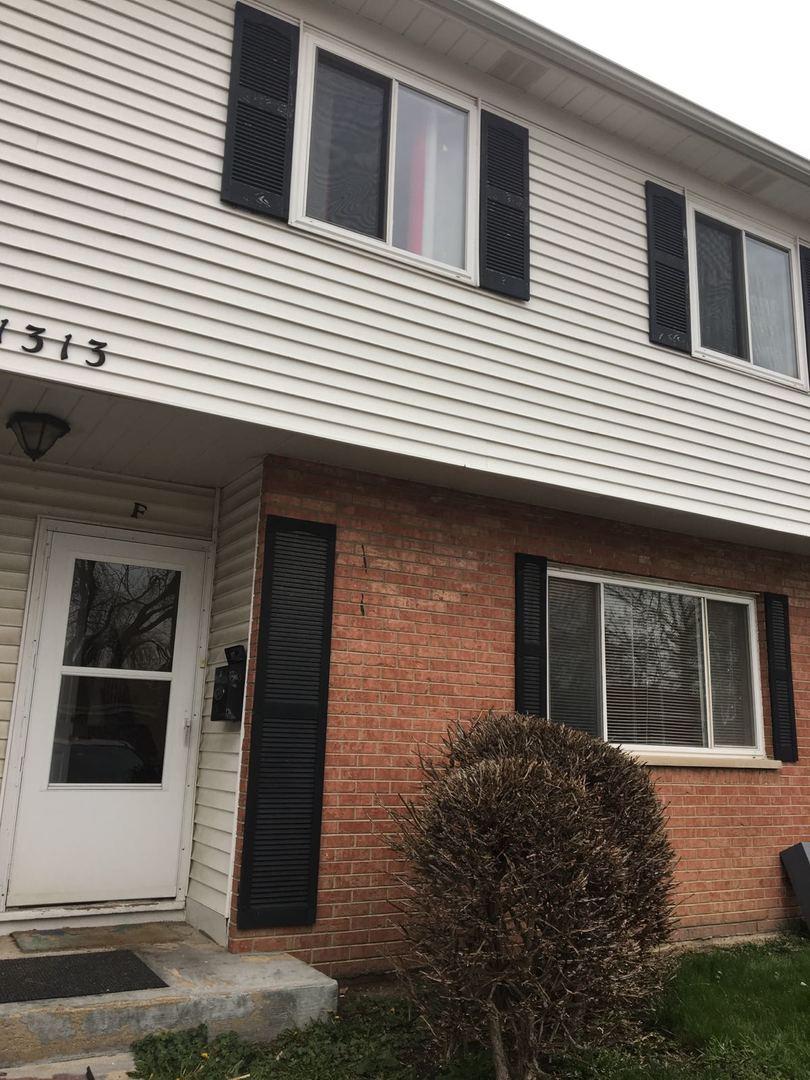 1313 Monomoy St. #F, Aurora, IL 60506