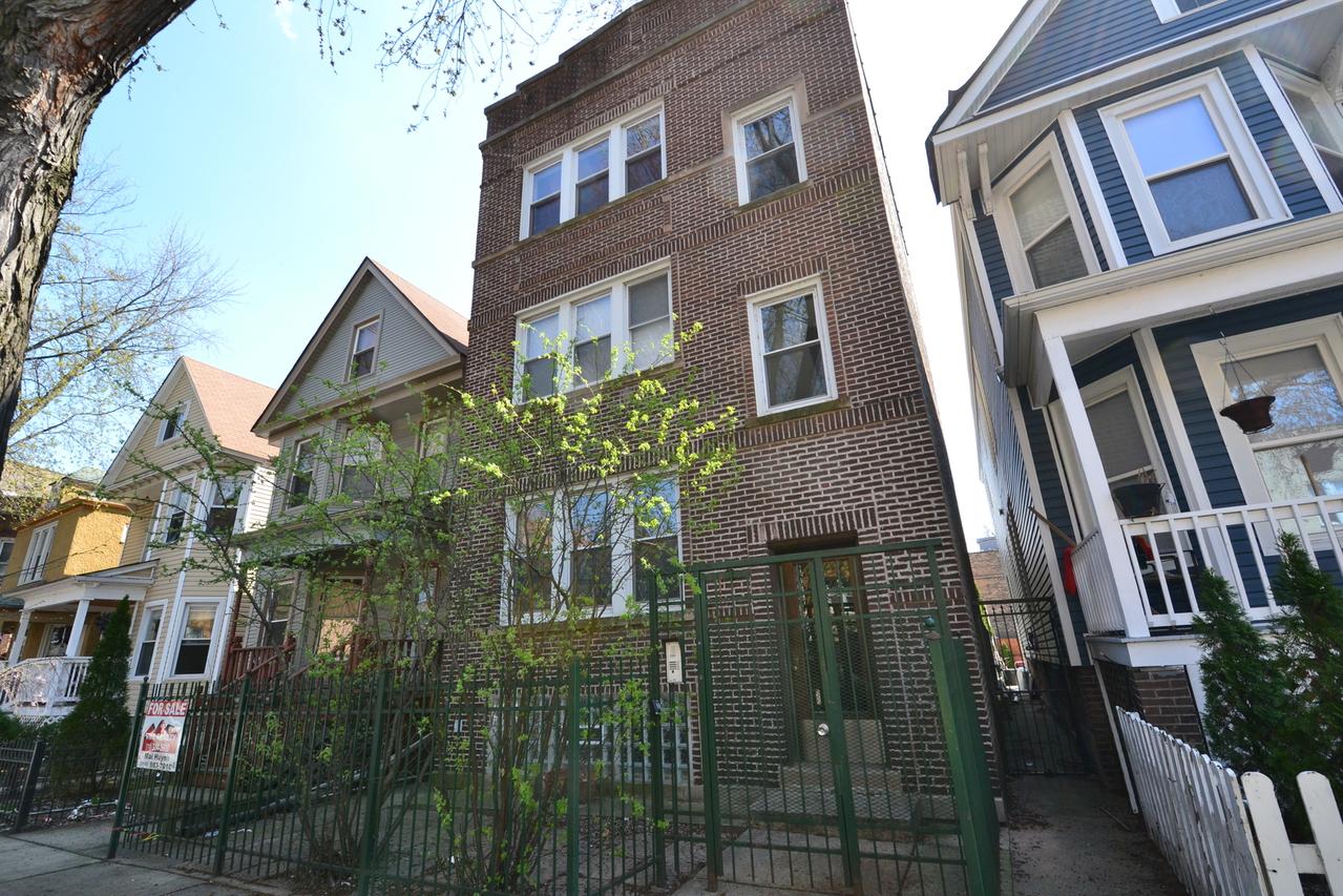 1547 W Highland Ave., Chicago, IL 60660