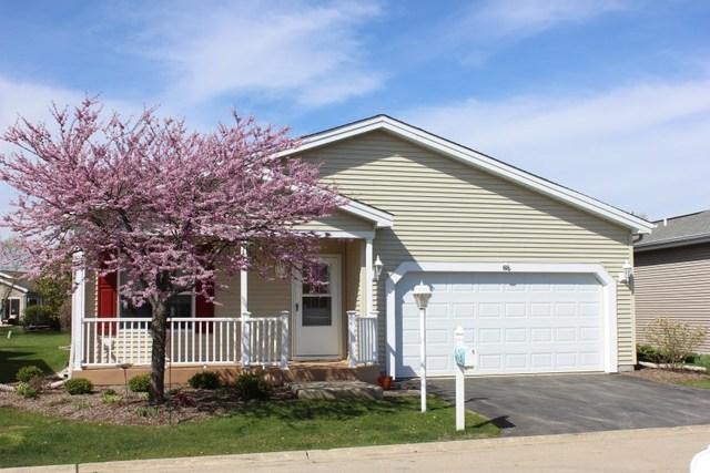 88 Rocking Horse Ln., Grayslake, IL 60030