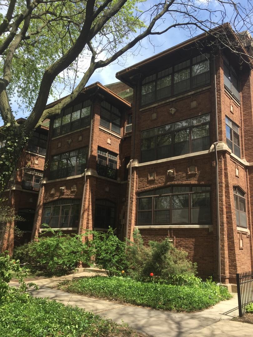 5529 S Hyde Park Blvd. #2, Chicago, IL 60637