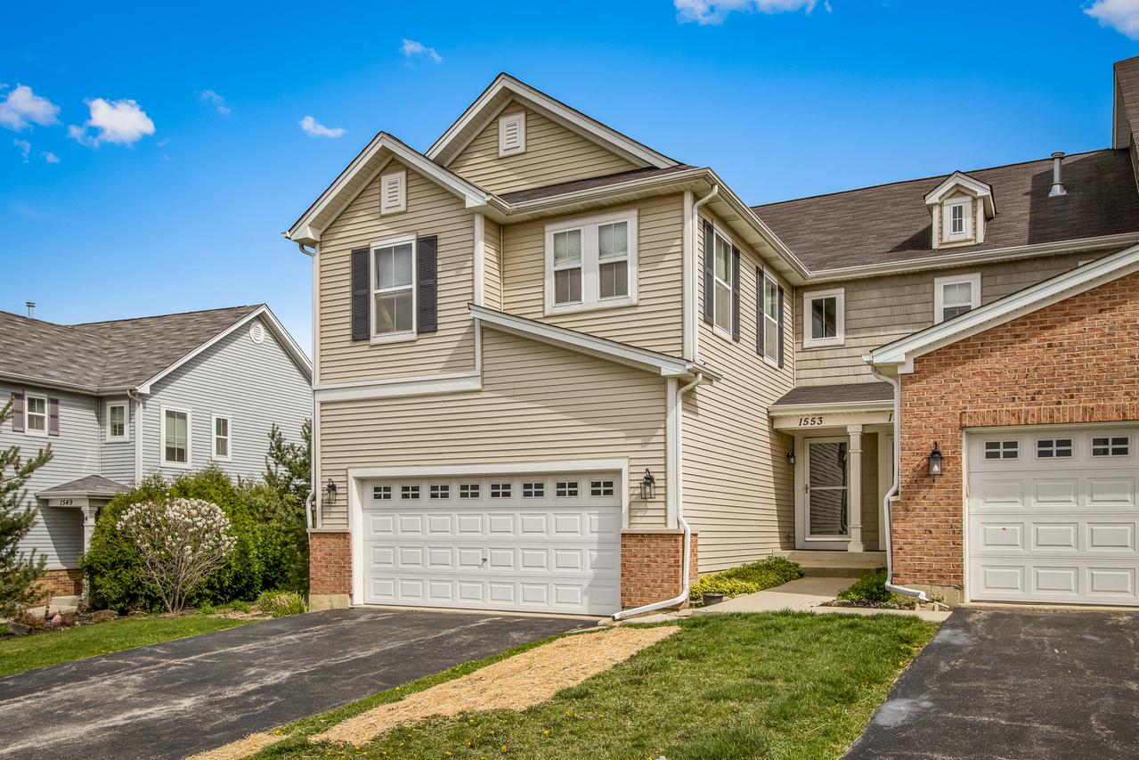 1553 Brompton Ln., Crystal Lake, IL 60014