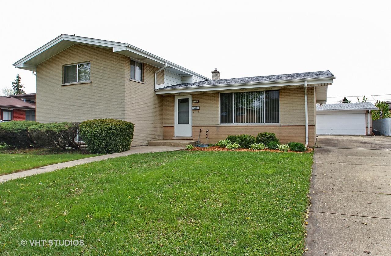 7905 Lake St., Morton Grove, IL 60053