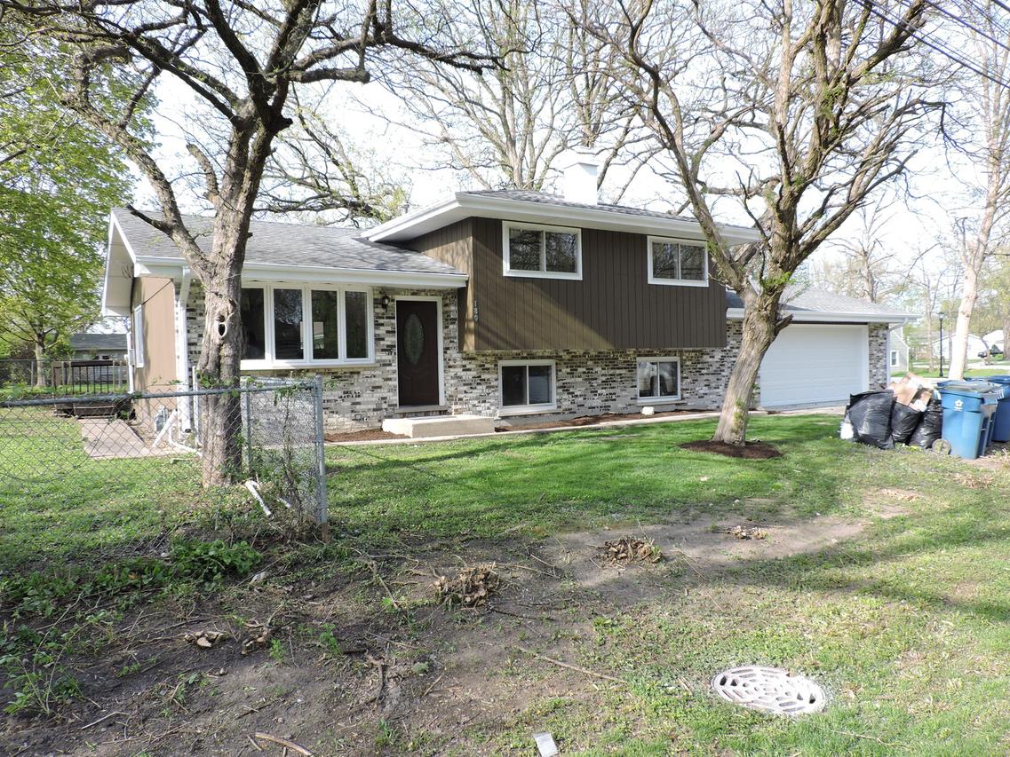 180 Foley St., Bensenville, IL 60106