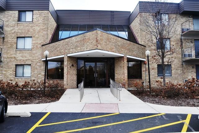 5550 Astor Ln. #115, Rolling Meadows, IL 60008