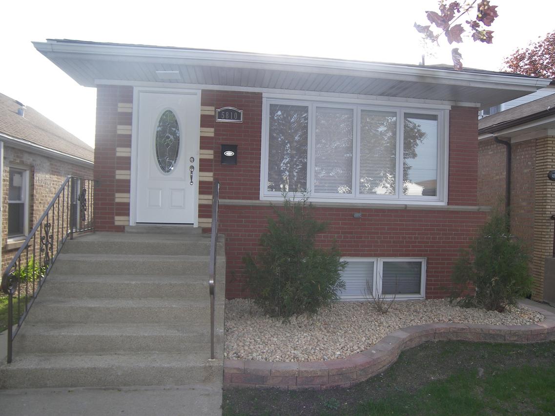 5810 S Austin Ave., Chicago, IL 60638