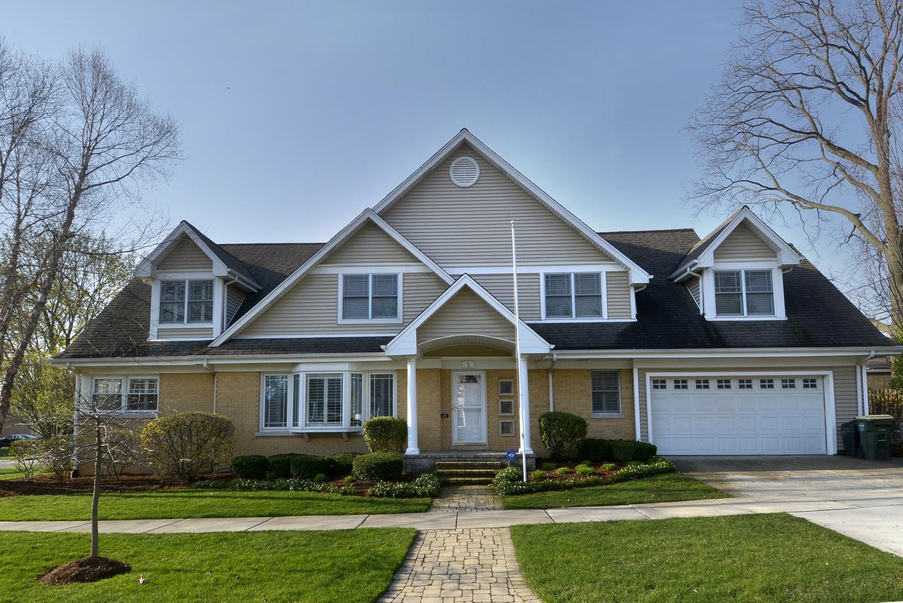 5 W Fairview St., Arlington Heights, IL 60005