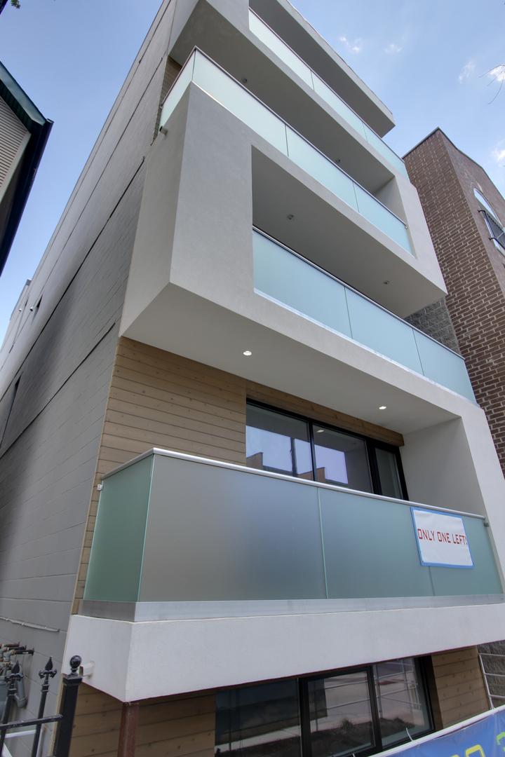 1806 W Belmont Ave. #1, Chicago, IL 60657