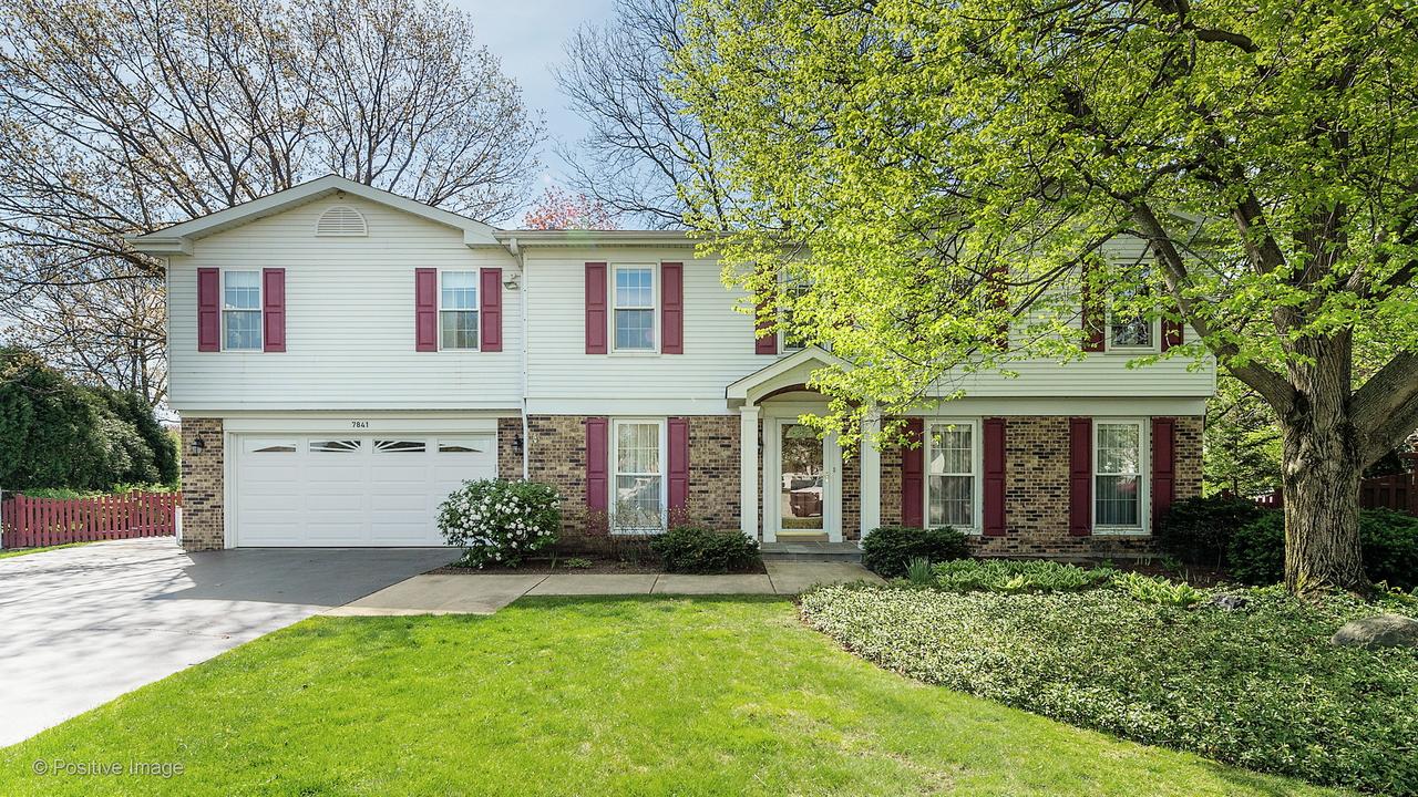 7841 Pine Pkwy., Darien, IL 60561