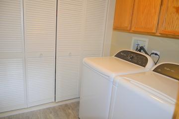 1730 Geneva Dr., Wheeling, IL 60090