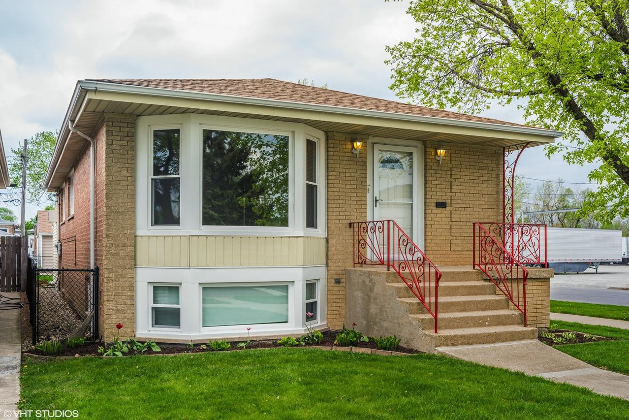 5100 S Nashville Ave., Chicago, IL 60638
