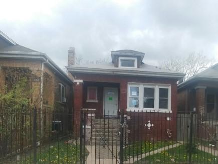 934 N Homan Ave., Chicago, IL 60651